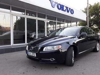 Volvo S80 foto 1