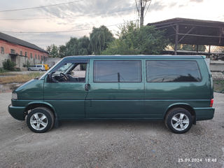 Volkswagen T4  - 7 locuri, Restaurat  Total.   8000 €  Preţ fix !!! foto 8