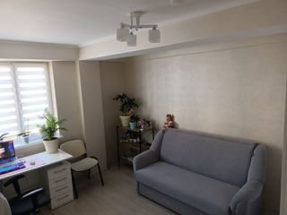 Apartament cu 2 camere, 50 m², Durlești, Chișinău foto 3