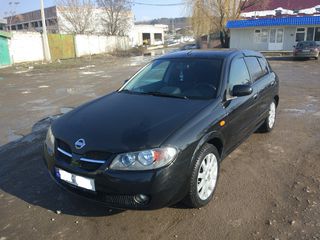 Nissan Almera foto 3