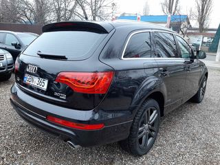 Audi Q7 foto 4