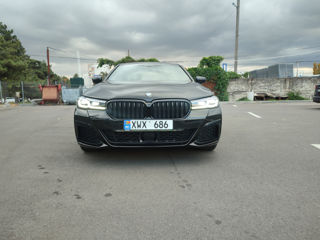 BMW 5 Series foto 4