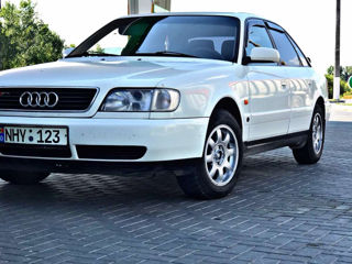 Audi A6 foto 2