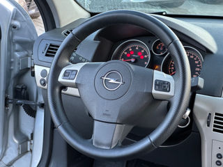 Opel Astra foto 9