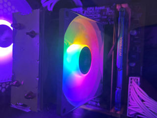 Vând cooler rgb pentru amd și intel