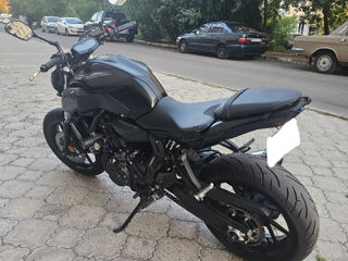 Yamaha Mt 07 foto 2