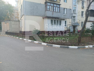 Apartament cu 3 camere, 68 m², Centru, Bălți foto 13