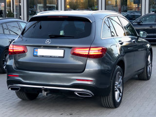 Mercedes GLC foto 5