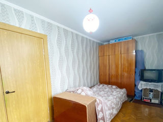 Apartament cu 2 camere, 47 m², Botanica, Chișinău foto 2