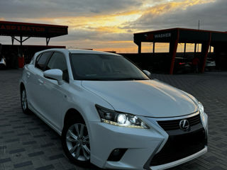 Lexus CT Series foto 2