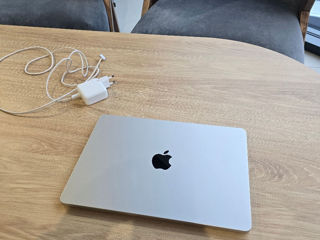 MacBook Air A2681 foto 5