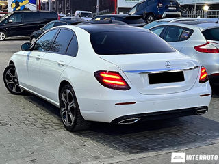 Mercedes E-Class foto 5