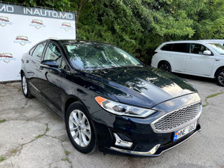 Ford Fusion фото 4