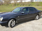 Mercedes E Class foto 4