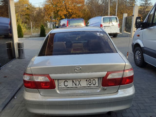 Mazda 626 foto 4