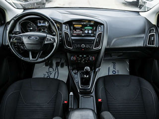 Ford Focus foto 6