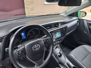 Toyota Auris foto 3