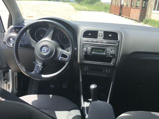 Volkswagen Polo foto 5