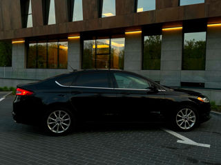 Ford Fusion foto 5