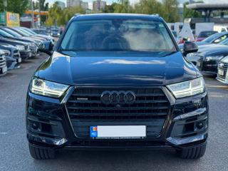 Audi Q7 foto 2