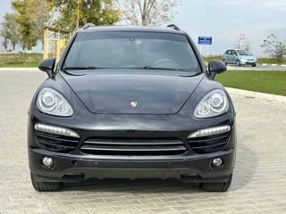 Porsche Cayenne foto 2