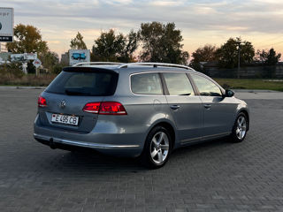 Volkswagen Passat foto 4