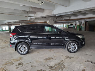 Ford Kuga foto 3