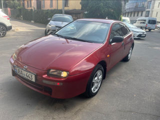 Mazda 323 foto 2