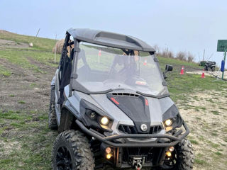 Can-Am (BRP) Commander XT 1000