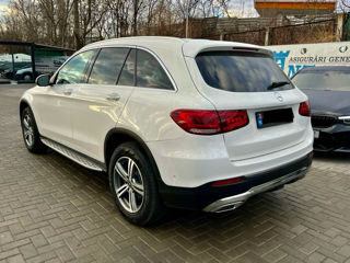 Mercedes GLC foto 2