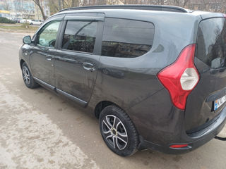 Dacia Lodgy foto 2