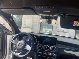 Mercedes GLC foto 8