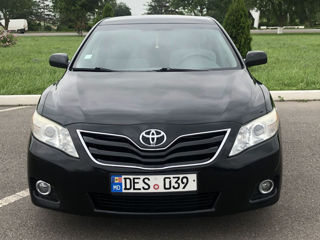 Toyota Camry foto 1