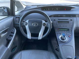 Toyota Prius foto 9