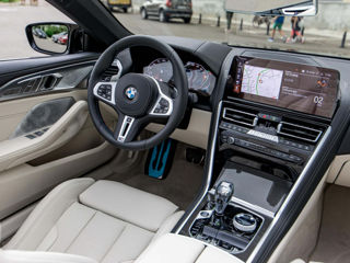 BMW M850i xDrive Cabrio gri dravit foto 6