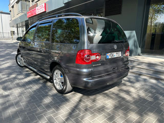 Volkswagen Sharan foto 3