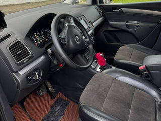 Volkswagen Sharan foto 10