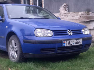 Volkswagen Golf foto 2