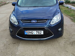 Ford Grand C-MAX foto 1