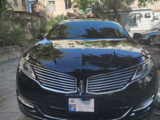 Lincoln MKZ foto 1