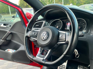 Volkswagen Golf foto 9