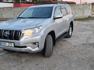 Toyota Land Cruiser Prado foto 5