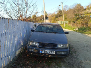 Volkswagen Passat foto 3