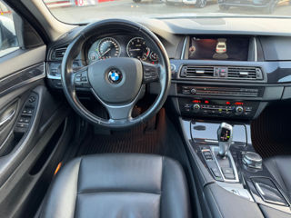 BMW 5 Series foto 11