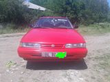 Mazda 626 foto 2