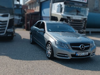 Mercedes E-Class foto 5