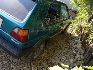 Volkswagen Golf foto 1