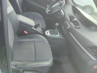 Renault Grand Scenic foto 7