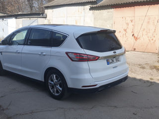 Ford S-Max фото 7