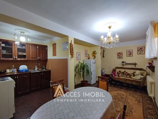 Apartament cu 2 camere, 80 m², Buiucani, Chișinău foto 1